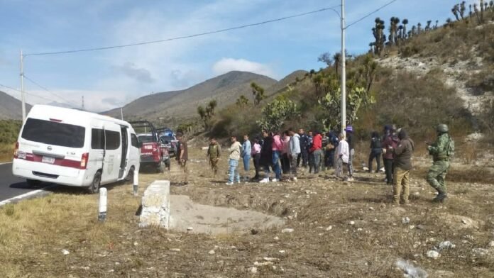 Operativo de seguridad logra rescatar a 52 migrantes en Puebla