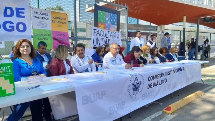 Mesa de diálogo en la BUAP: acuerdos y compromisos con los alumnos