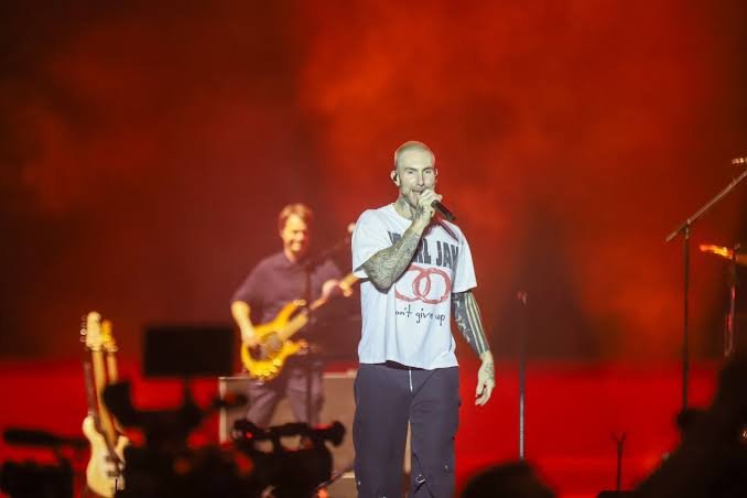 Maroon 5 inaugura la Feria de Puebla 2025 con una noche llena de emociones