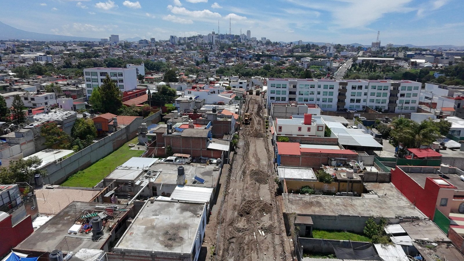 Ayuntamiento de Puebla fortalece infraestructura vial en la Romero Vargas