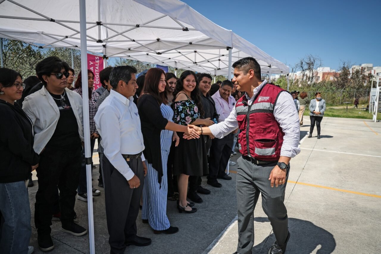 Realiza Omar Muñoz jornada de trabajo en Sanctorum y la cabecera municipal