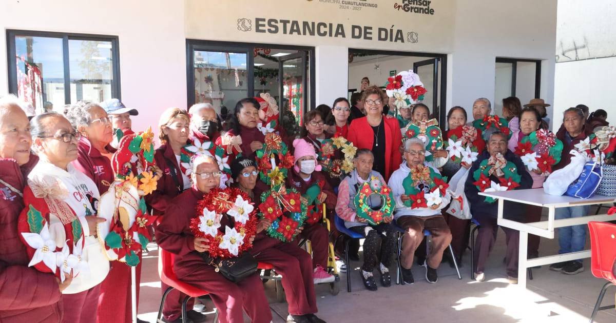 Tere Alfaro festeja fin de año con adultos mayores de las Estancias de Día de Cuautlancingo