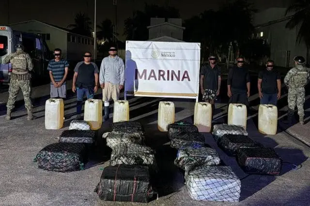 Aseguran 1.3 millones de dosis de cocaína en costas de Michoacán