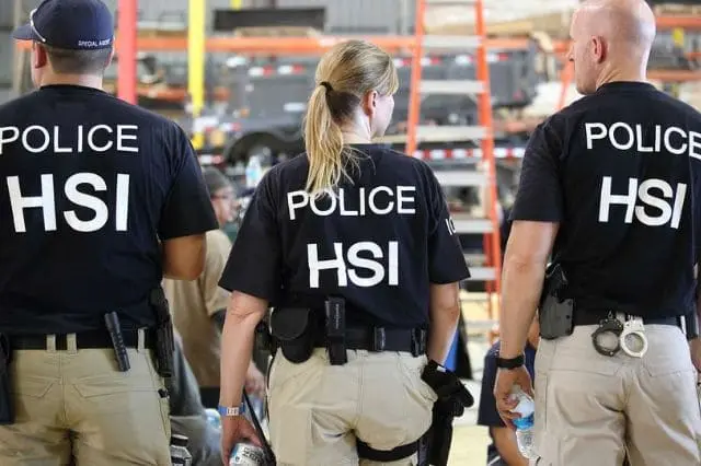 Miedo al ICE cancela festejos del Cinco de Mayo en ciudades estadounidenses