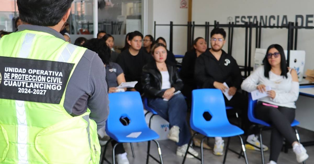 Capacitan a personal del SMDIF Cuautlancingo para responder ante emergencias