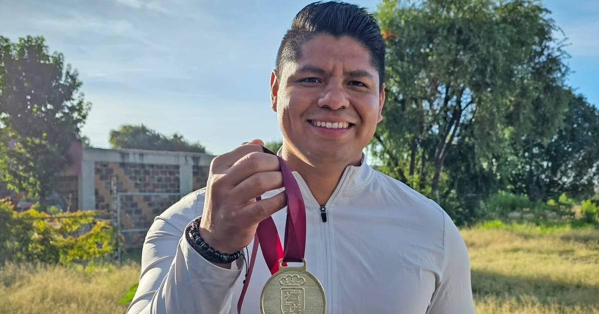 Mil corredores participan en la Carrera Juventudes 2026 de Cuautlancingo