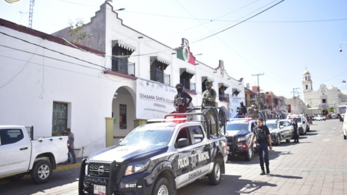 Hallan a hombre con signos de violencia en paraje de Chiautla de Tapia